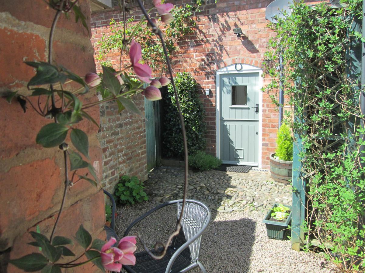 Borrowers Cottage Condover ภายนอก รูปภาพ